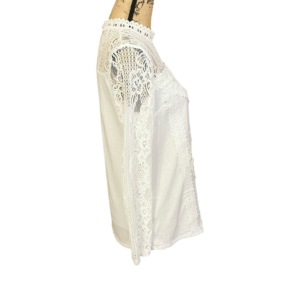White Lace Long Sleeve Mock Neck Blouse Size M - Picture 2 of 10
